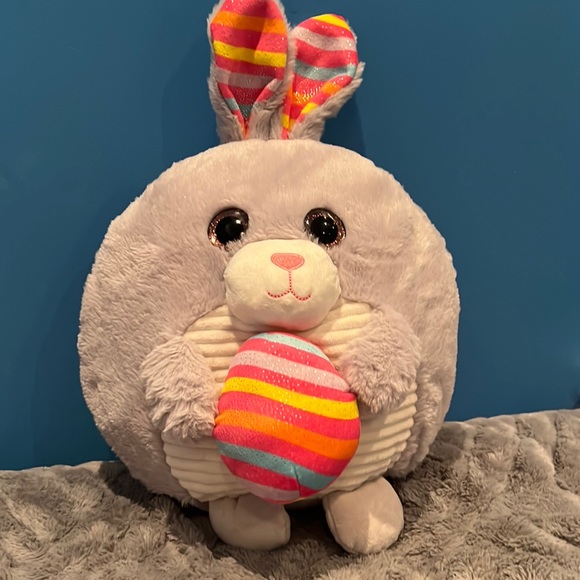 Adorable Cuddly Bunny Plushie - Picture 1 of 1